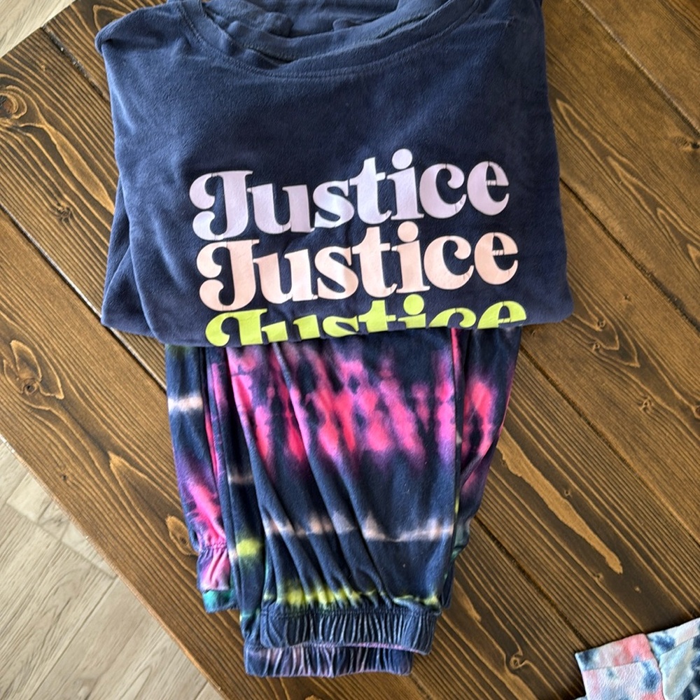 Girls Plus Size Justice PJ set (pants. Long sleeve)